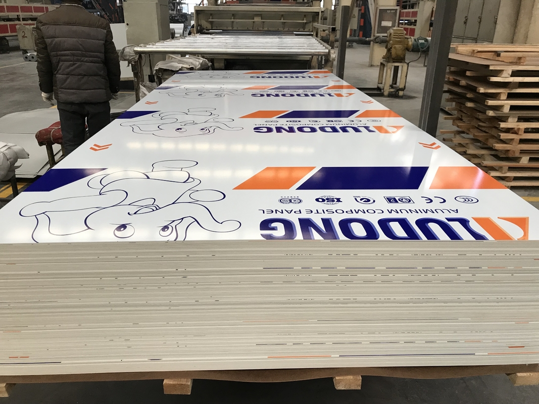 1500 mm Groothandel Aluminium Composite Panel voor gordijnwand daken binnenplaat
