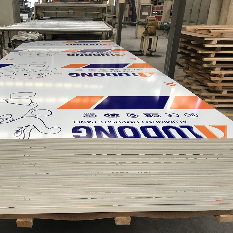 Leverancier Branddicht tekenen Aluminium composiet paneel Voor gordijnwand daken Binnenhuis
