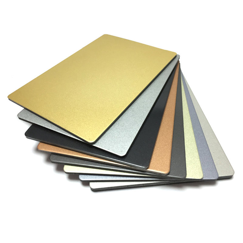 Hot Sale Aluminium Composite Panel 4x8 ft PVDF PE Coated Branddicht Lichtgewicht Op maat Verkrijgbaar voor binnen- en buitenversiering