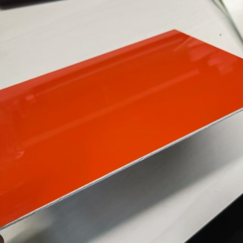 Bescherming van gebouwen tegen vervuiling en stof Brandbestendig aluminiumcomposite-paneel en nano-PVDF-coating