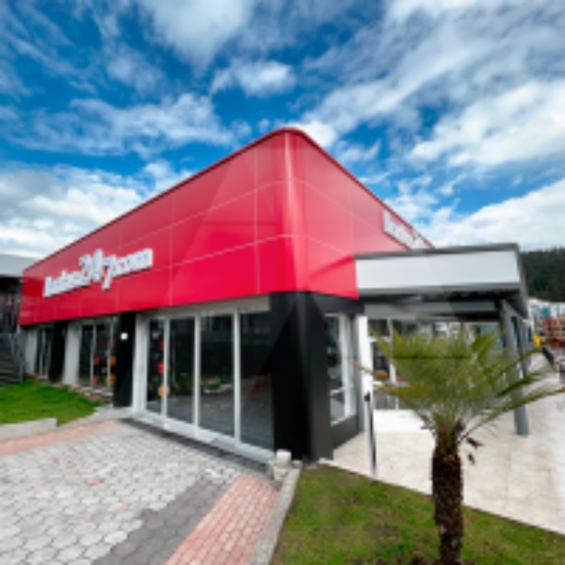 Bescherming van gebouwen tegen vervuiling en stof Brandbestendig aluminiumcomposite-paneel en nano-PVDF-coating