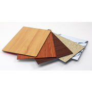 Beschermend houten aluminiumcomposite-paneel met PVDF-filmlamineering voor superieure oppervlaktschutz