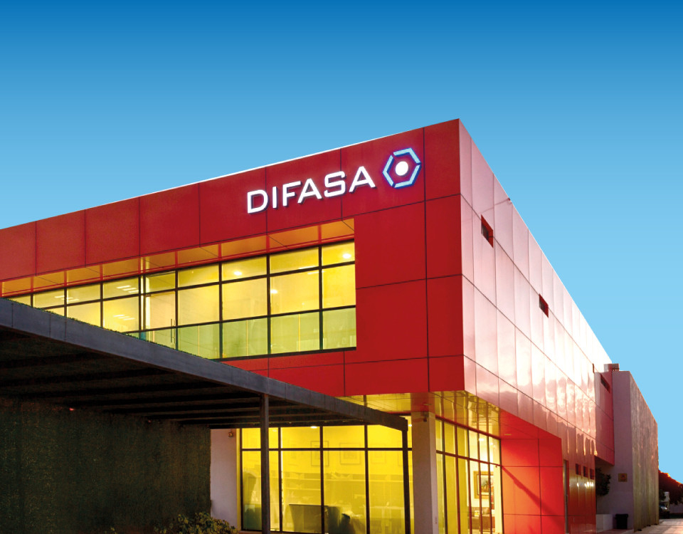 4*0,50 mm B1 Brandbestendig PVDF ACP Aluminiumcomposite Panel voor buitenwandbekleding