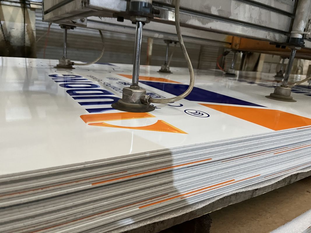 4*0.50mm A2 Klasse Niet-Brandbaar Aluminium Composiet Paneel voor gevel, vliesgevel