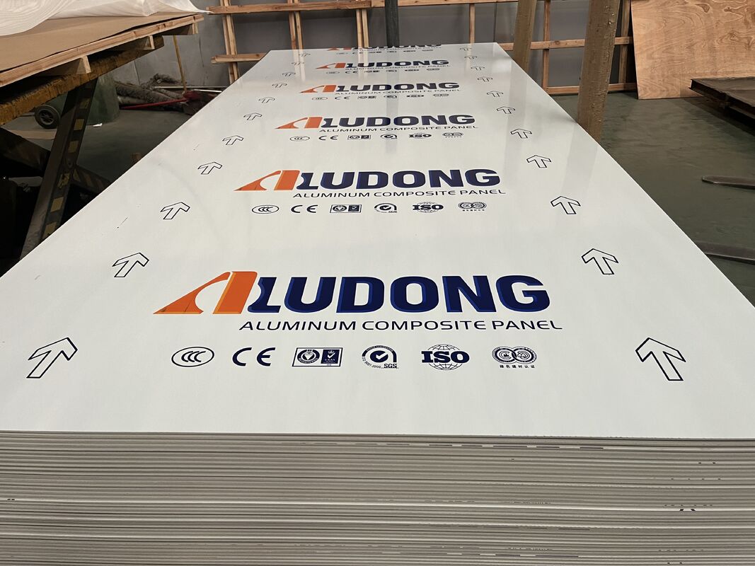 FR B1 Branddichtheid ACP ACM ALUCOBOND voor gebouwen, buiten- en binnenmuren