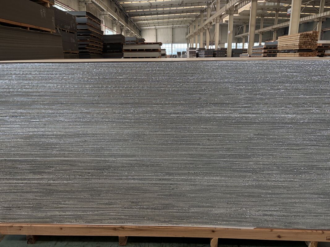 Aluminium honingraatpaneel voor plafonds, daken, binnen- en buitenwandbekleding