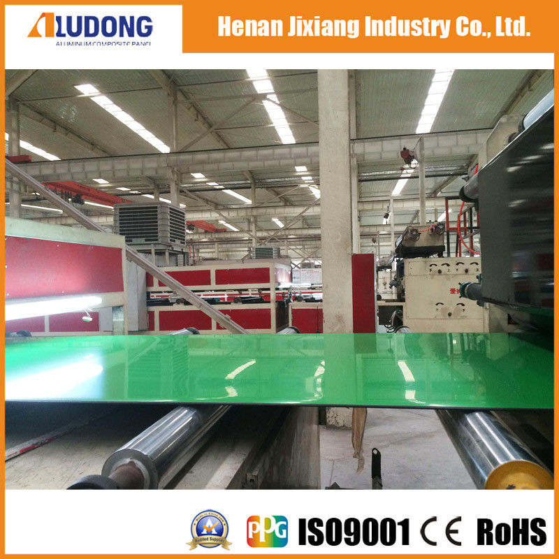 Fabrieksprijs Shanghai Jixiang ISO 9001 Fabrieks Acp Plaat Aluminium Composite Panels voor Buitenbekleding Binnenwand Plafond
