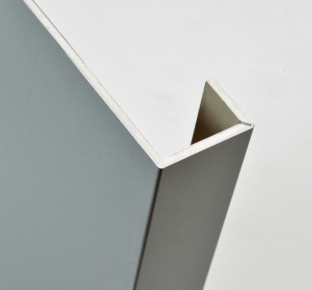 Leverancier OEM Hoogwaardig aluminium composietmateriaal Panel voor gordijnwand schouders Indoor Shelter Billboard