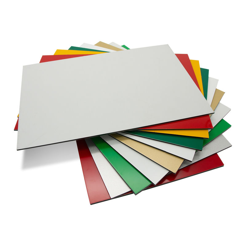 Advertentie PE Core 0,3 mm ACP Alucobond Drawing Aluminium Composite Panel Voor gordijnwand