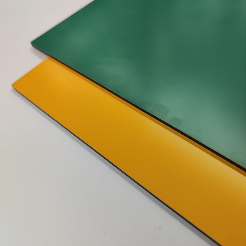 Verbeter de esthetiek van uw gebouw met geborsteld aluminiumcompositpanel