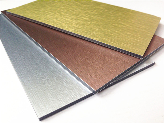 Een lichtgewicht, elegant geborsteld aluminiumcomposite paneel met een breed scala aan kleuren voor uw moderne bouw