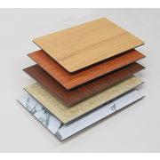 Beschermend houten aluminiumcomposite-paneel met PVDF-filmlamineering voor superieure oppervlaktschutz